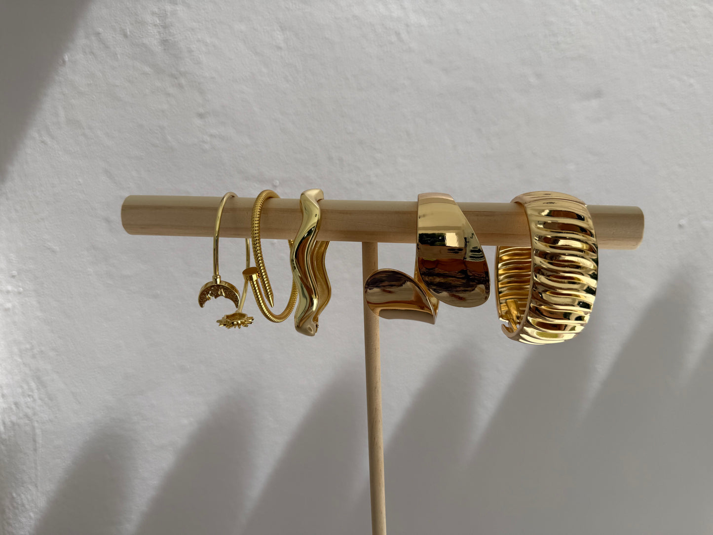 Solea wave Bangle