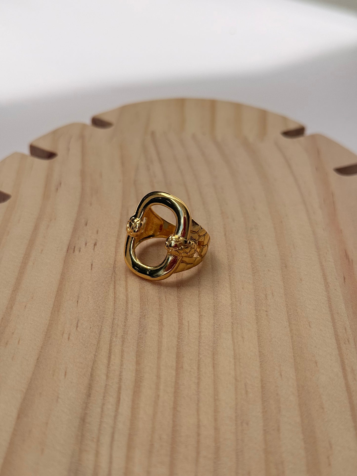 Isla Orbit Ring