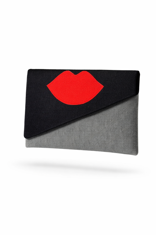 Kiss Me Clutch