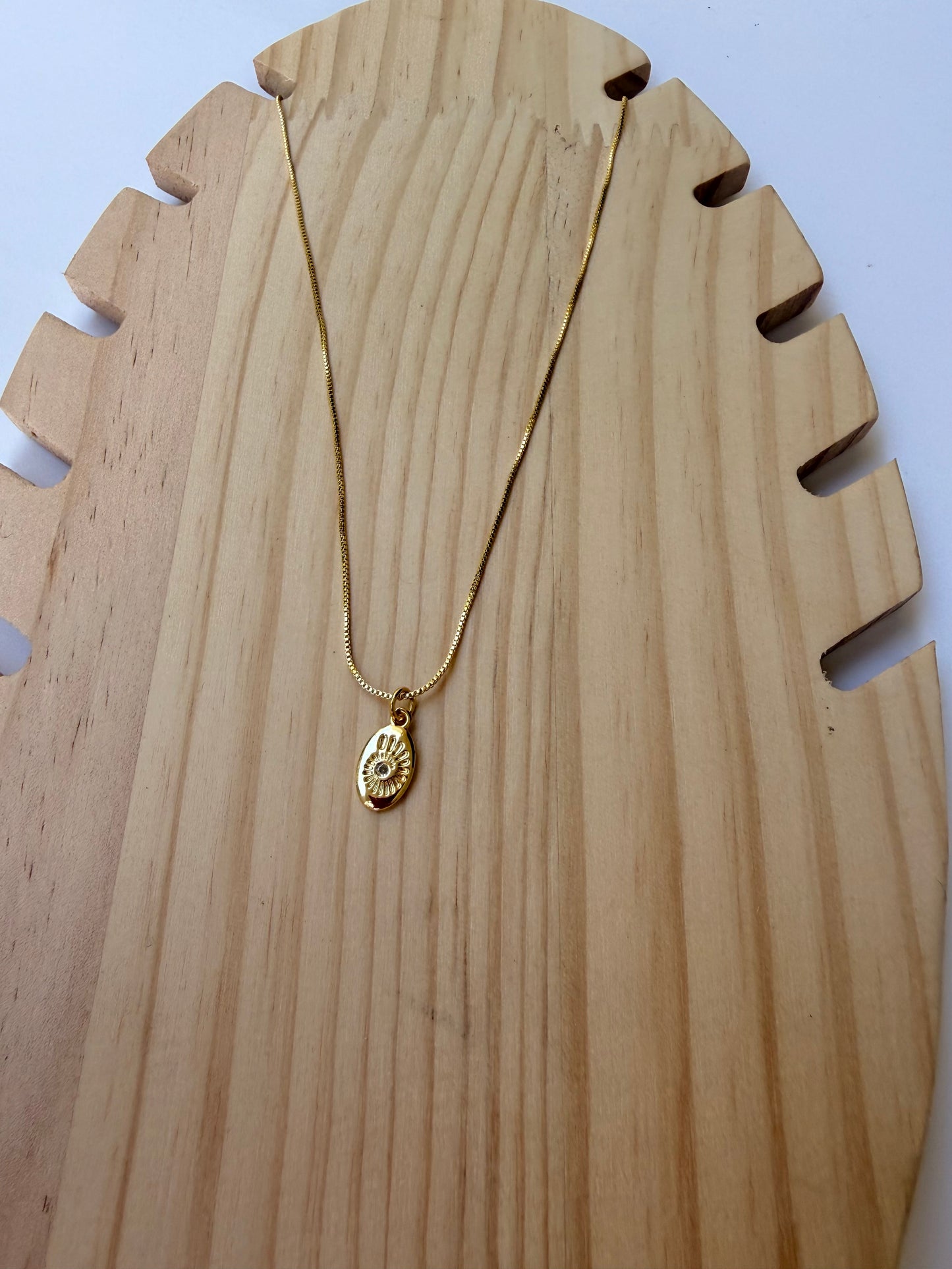 Isla Soleil Pendant Necklace
