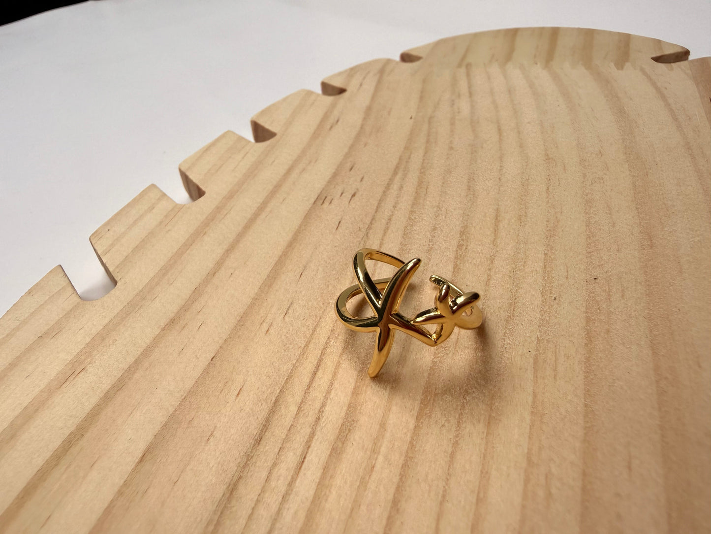 Isla Star Ring