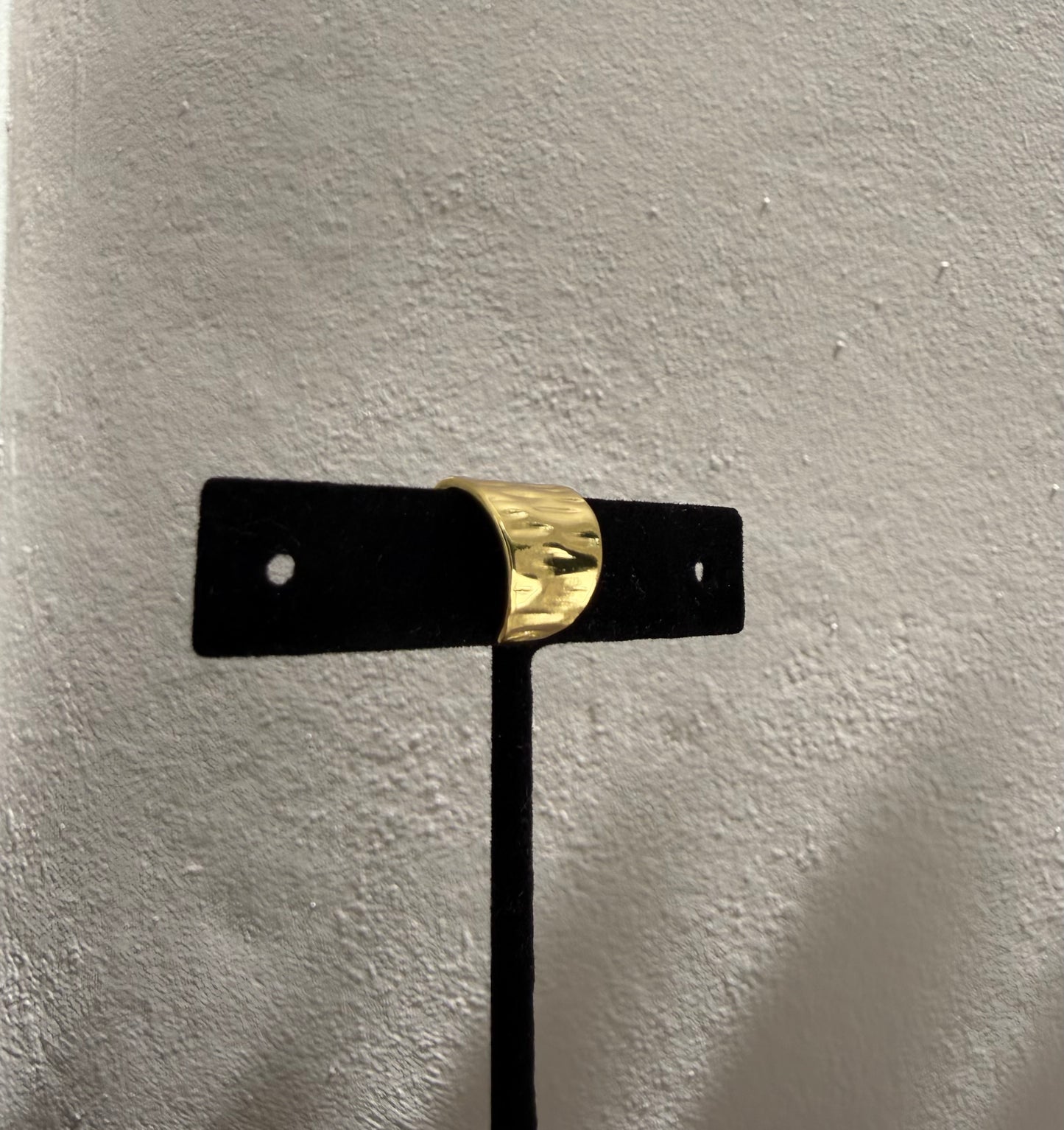 Luna Edge Cuff