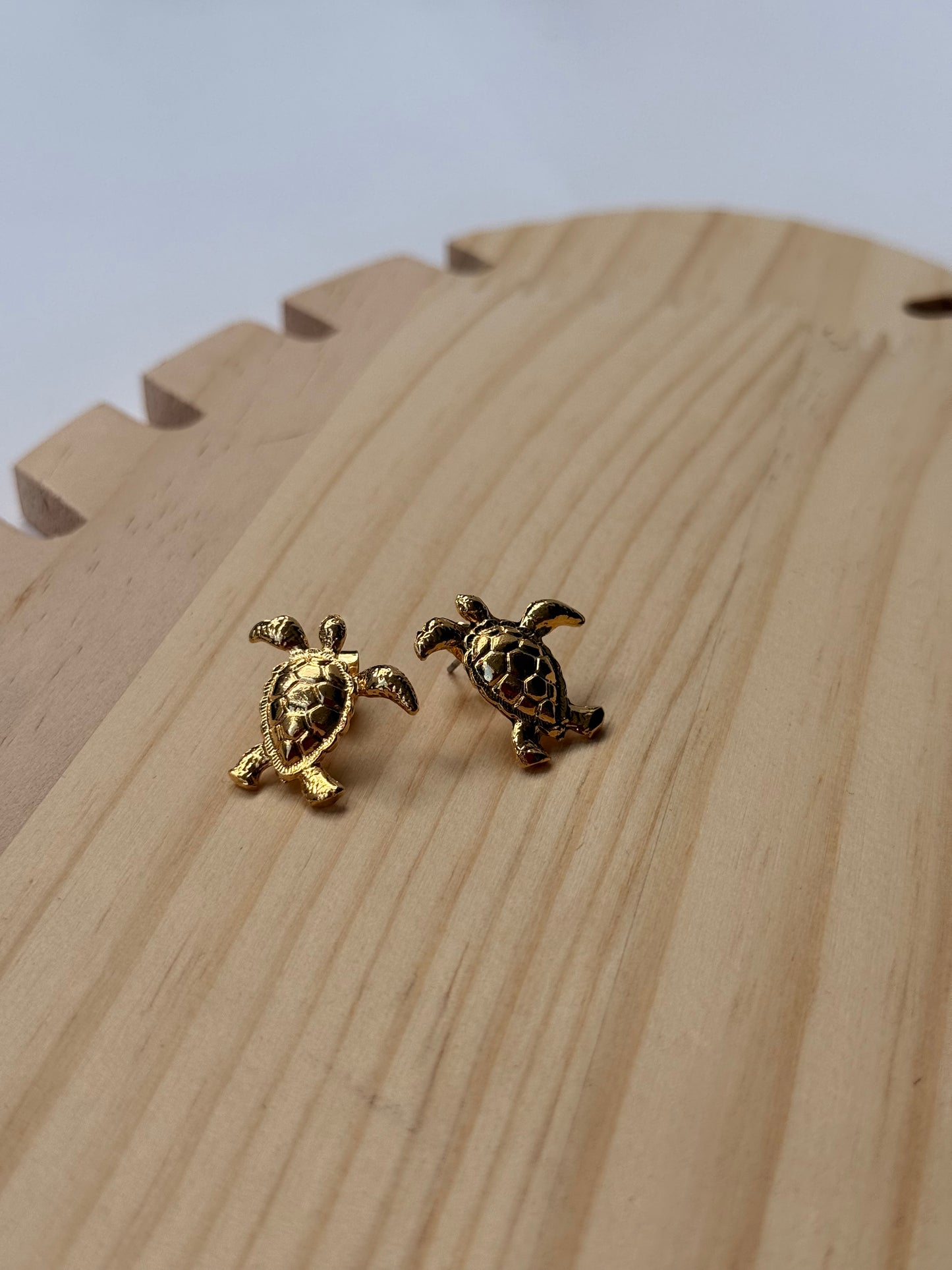 Golden Tide Studs