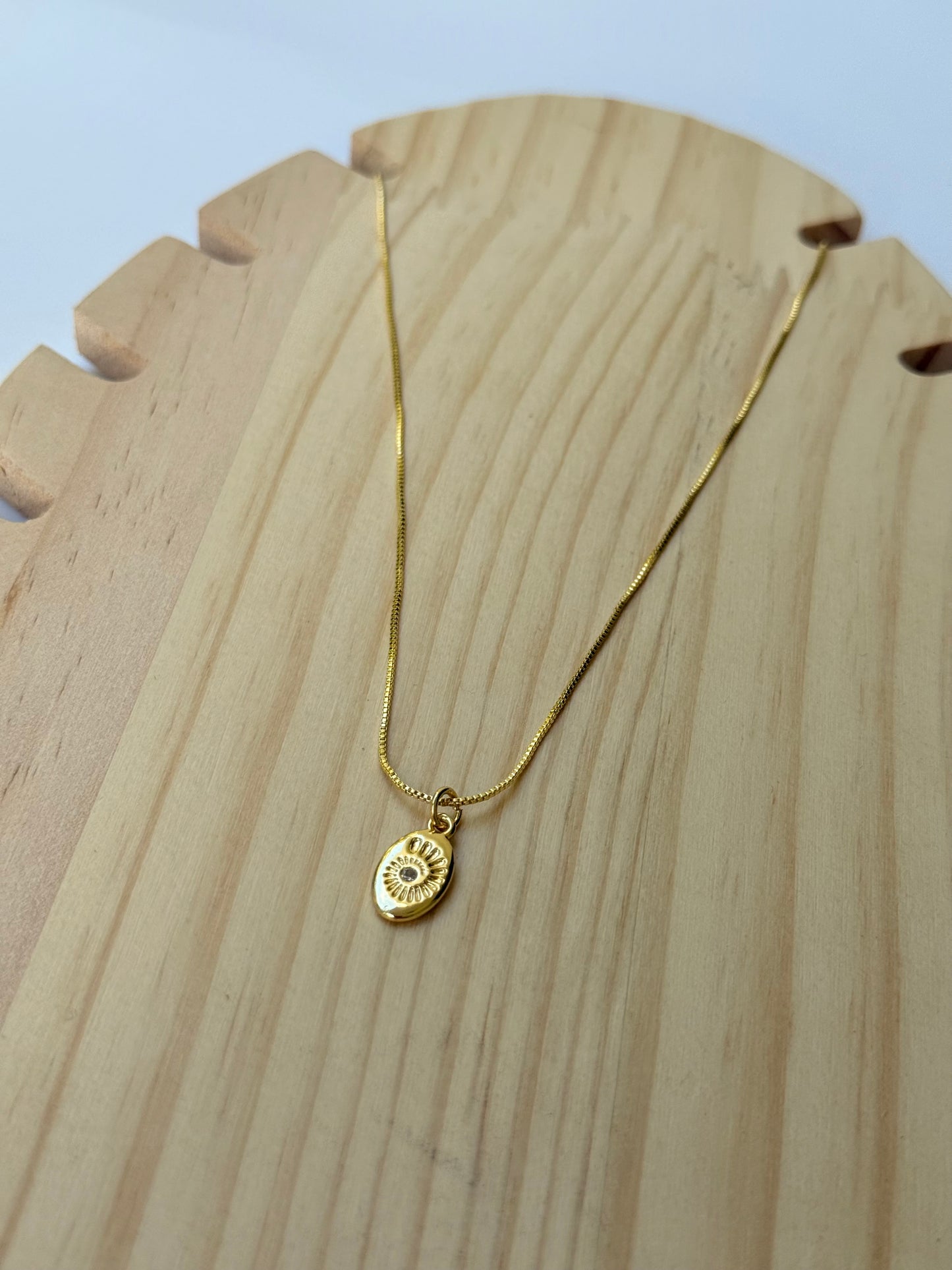 Isla Soleil Pendant Necklace