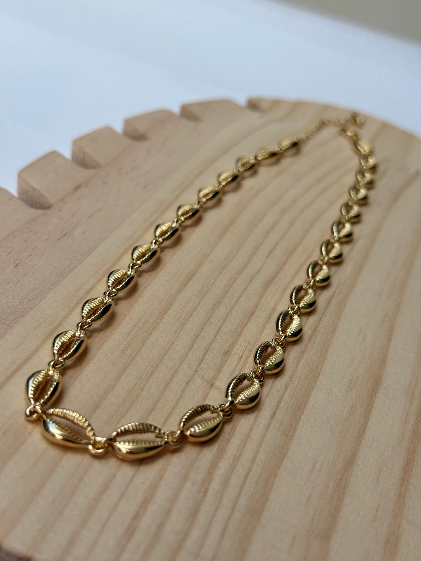 Isla Cowrie Necklace