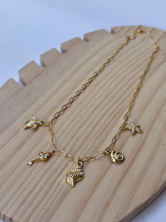 Isla Treasures Necklace